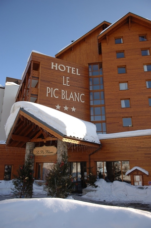Imagen de los exteriores del Hotel Le Pic Blanc. Foto 7