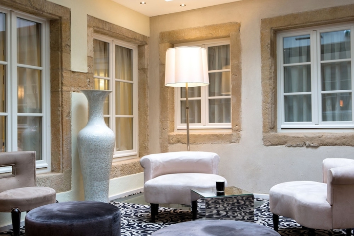 Imagen de los interiores del Hotel Le Place D Armes. Foto 19