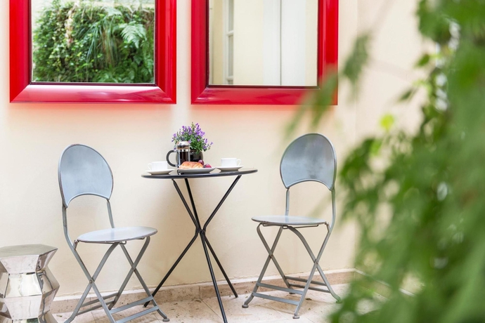 Imagen de los exteriores del Hotel Le Placide Saint Germain Des Pres. Foto 14