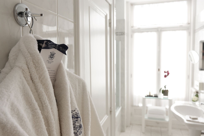 Imagen de la habitación del Hotel Le Plaza Brussels. Foto 7