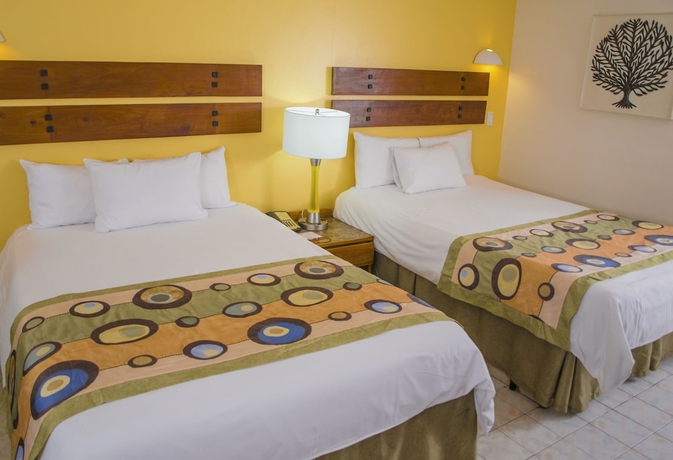 Imagen de la habitación del Hotel Le Plaza. Foto 5