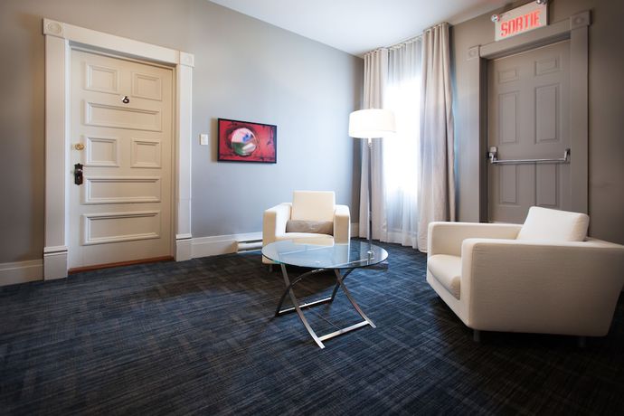 Imagen de la habitación del Hotel Le Pleasant H&ocirc;tel. Foto 15