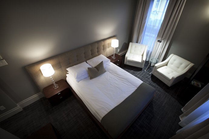 Imagen de la habitación del Hotel Le Pleasant H&ocirc;tel. Foto 18