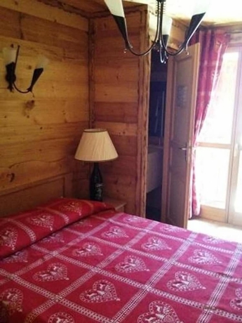 Imagen de la habitación del Hotel Le Plein Sud, La Toussuire. Foto 8