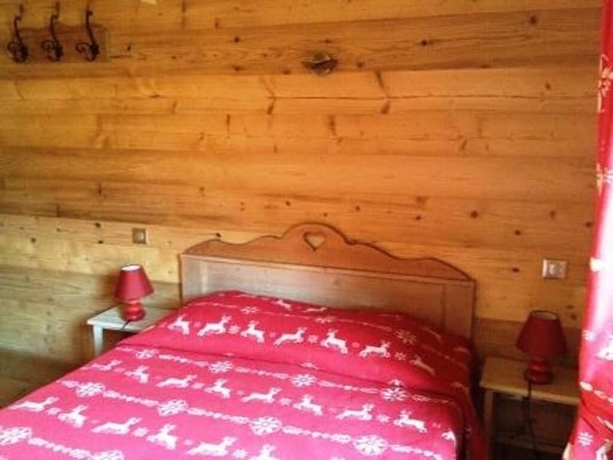 Imagen de la habitación del Hotel Le Plein Sud, La Toussuire. Foto 9