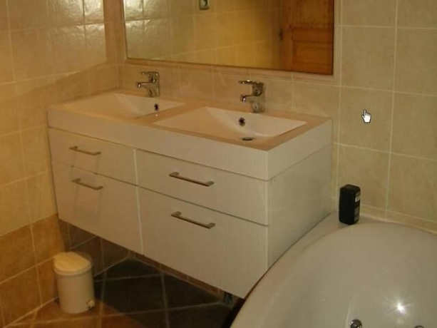 Imagen de la habitación del Hotel Le Plein Sud, La Toussuire. Foto 13