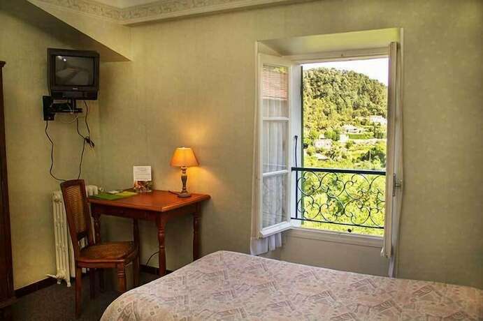 Imagen de la habitación del Hotel Le Pont d\'Or. Foto 10