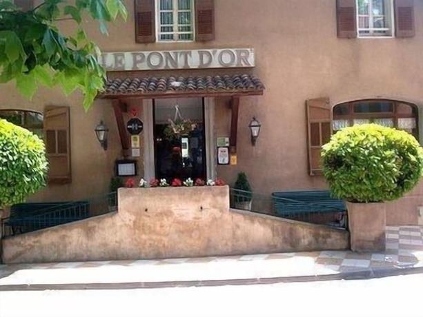 Imagen general del Hotel Le Pont d\'Or. Foto 3