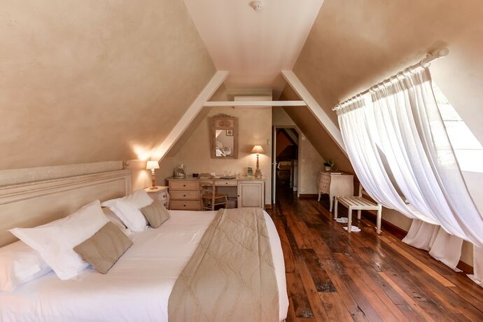 Imagen de la habitación del Hotel Le Pont de l\'Ouysse. Foto 15