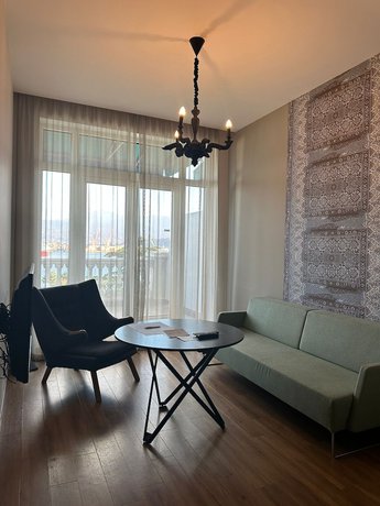 Imagen de la habitación del Hotel Le Port Apart. Foto 2