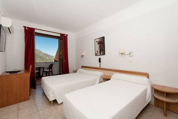 Imagen de la habitación del Hotel Le Porto Appart\'Hotel. Foto 2