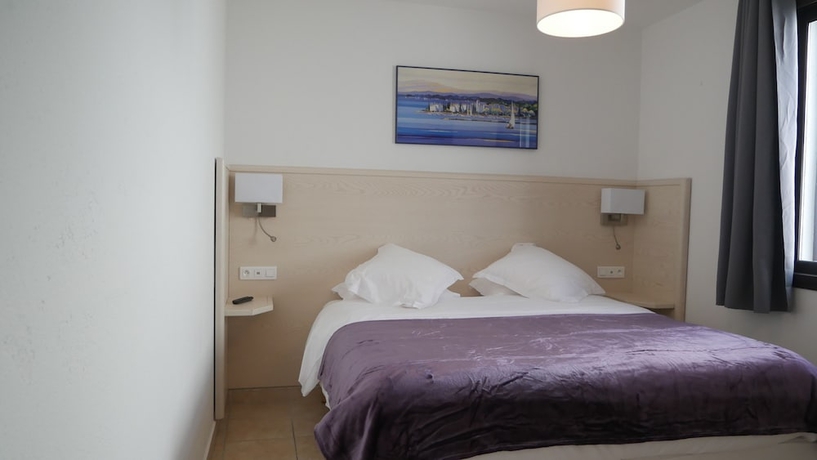 Imagen de la habitación del Hotel Le Porto Vecchio. Foto 8
