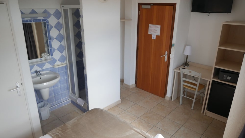 Imagen de la habitación del Hotel Le Porto Vecchio. Foto 15