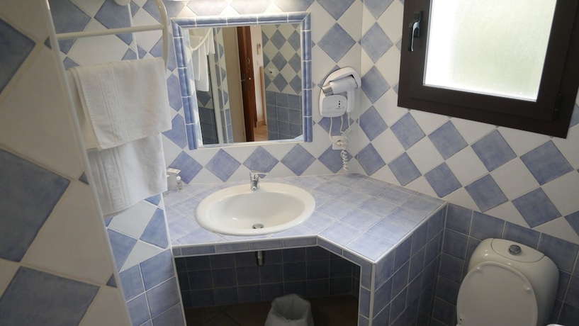 Imagen de la habitación del Hotel Le Porto Vecchio. Foto 17