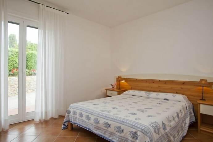 Imagen de la habitación del Hotel Le Poste del Pianone. Foto 15