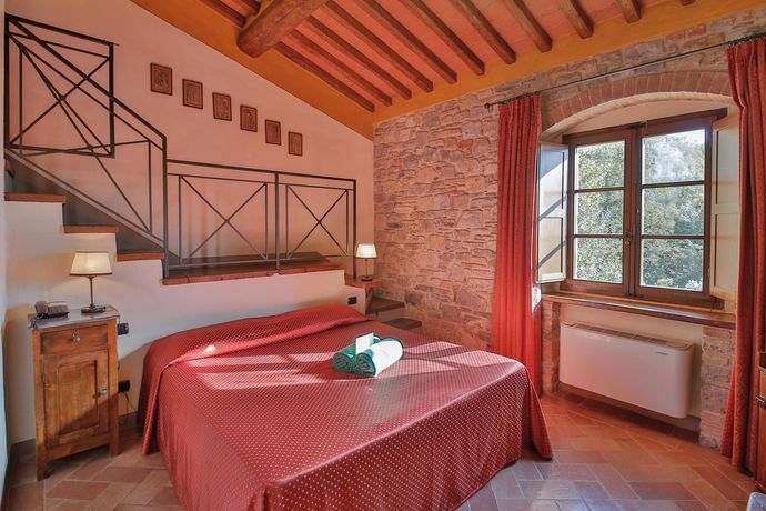 Imagen de los exteriores del Hotel Le Pozze Di Lecchi. Foto 8