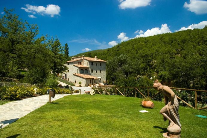 Imagen de la piscina del Hotel Le Pozze Di Lecchi. Foto 15