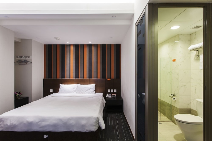 Imagen de la habitación del Hotel Le Prabelle. Foto 9