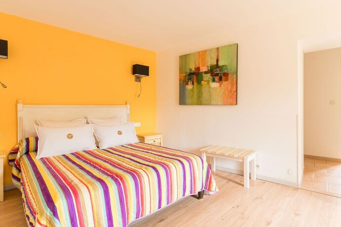 Imagen de la habitación del Hotel Le Pradinas. Foto 20