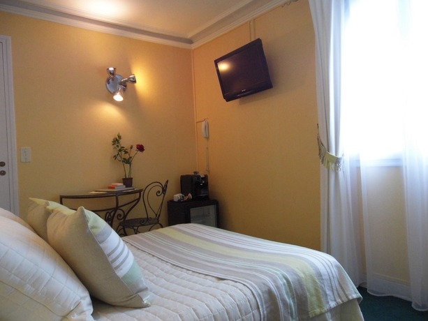 Imagen de la habitación del Hotel Le Pré Catelan. Foto 15