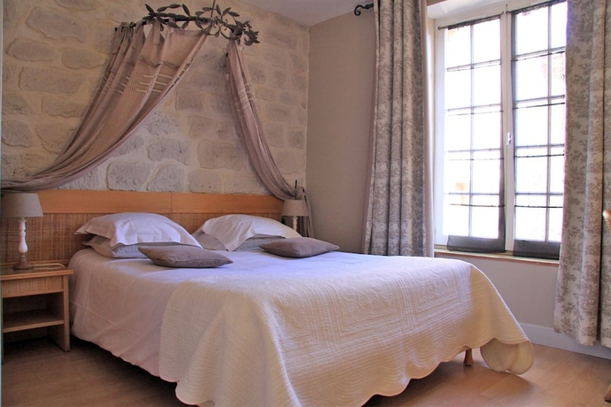 Imagen de la habitación del Hotel Le Pré Galoffre. Foto 12