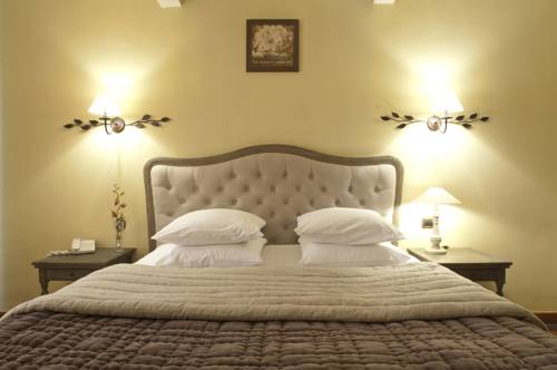 Imagen de la habitación del Hotel Le Pr&eacute; Saint Michel. Foto 5