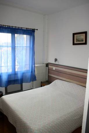 Imagen de la habitación del Hotel Le Preconil. Foto 8