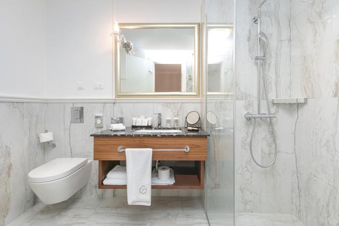 Imagen de la habitación del Hotel Le Premier Boutique. Foto 4