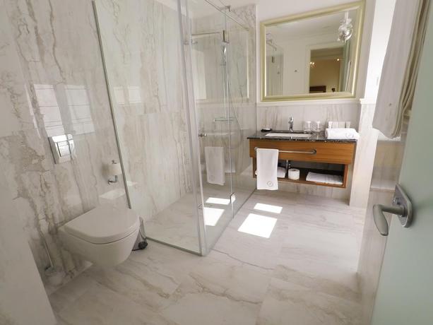 Imagen de la habitación del Hotel Le Premier Boutique. Foto 6