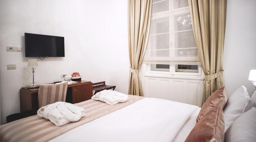 Imagen de la habitación del Hotel Le Premier Boutique. Foto 8