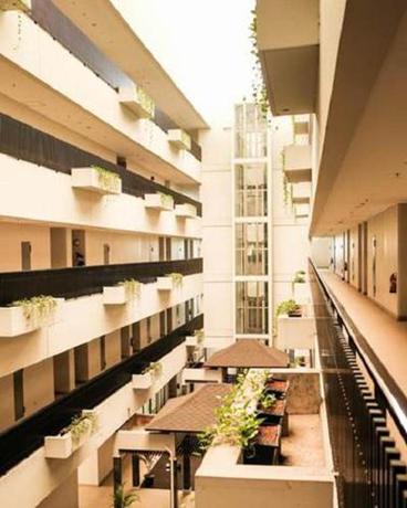 Imagen general del Hotel Le Premier Deltamas. Foto 10