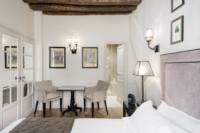 Imagen de la habitación del Hotel Le Presbytere. Foto 10