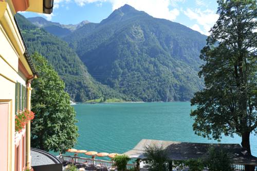 Imagen de la habitación del Hotel Le Prese. Foto 6