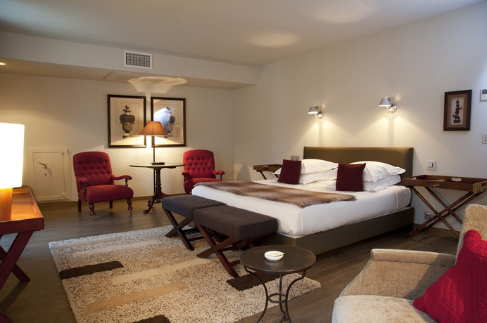 Imagen de la habitación del Hotel Le Prieure. Foto 7