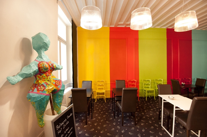 Imagen del bar/restaurante del Hotel Le Prieur&eacute;, Amiens. Foto 5