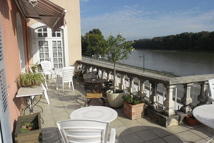 Imagen de la habitación del Hotel Le Prieur&eacute;, Bourg-Saint-Andeol. Foto 15