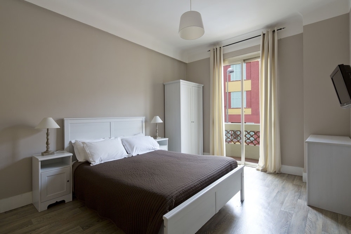 Imagen de la habitación del Hotel Le Proven&ccedil;al, VILLEFRANCHE-SUR-MER. Foto 5