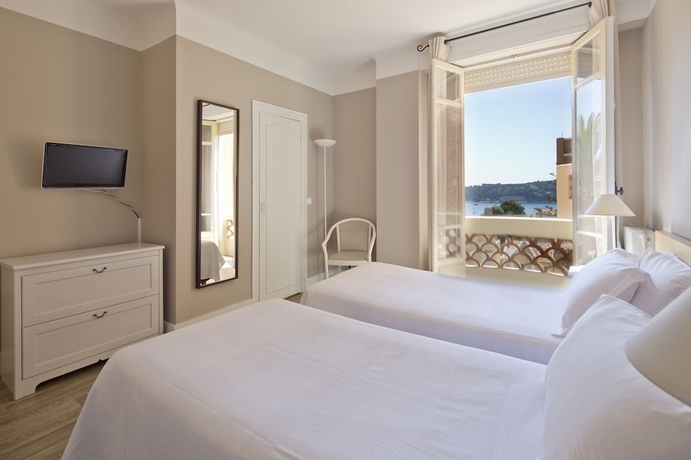 Imagen de la habitación del Hotel Le Proven&ccedil;al, VILLEFRANCHE-SUR-MER. Foto 15