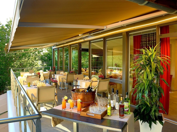 Imagen del bar/restaurante del Hotel Le Provence, Saint-Barth&eacute;lemy-de-Vals. Foto 6