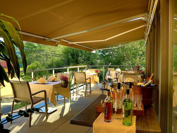 Imagen del bar/restaurante del Hotel Le Provence, Saint-Barth&eacute;lemy-de-Vals. Foto 7