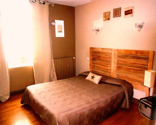 Imagen de la habitación del Hotel Le P'tit Monde. Foto 13