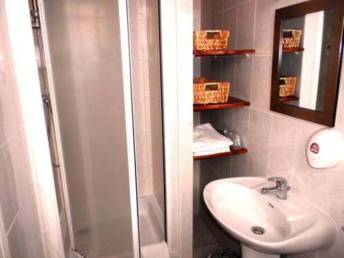 Imagen de la habitación del Hotel Le P'tit Monde. Foto 15