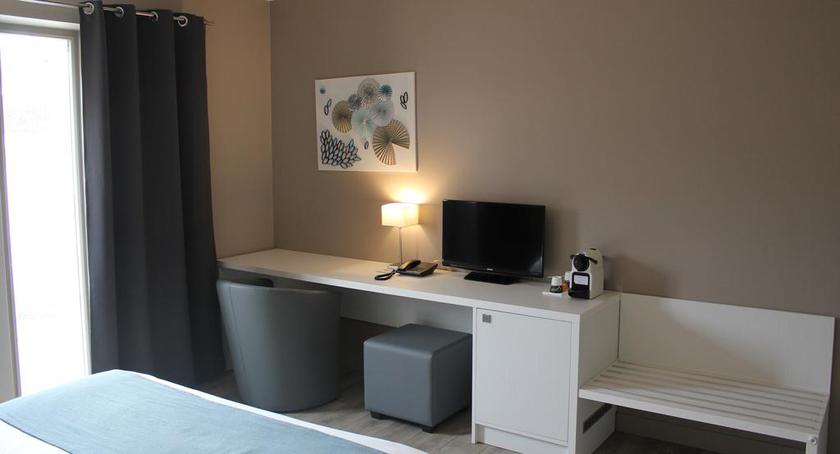 Imagen de la habitación del Hotel Le Quincangrogne. Foto 5