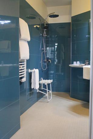 Imagen de la habitación del Hotel Le Quincangrogne. Foto 6