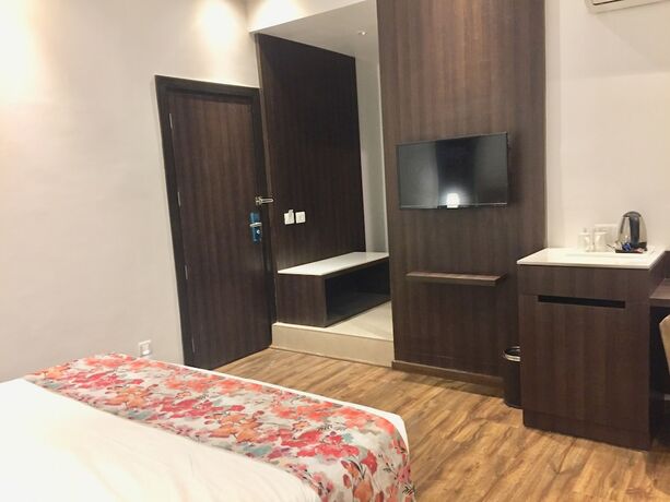 Imagen de la habitación del Hotel Le ROI Lake View koti. Foto 11