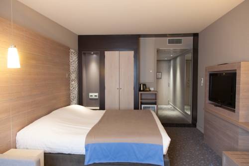 Imagen de la habitación del Hotel Le Rabelais. Foto 5