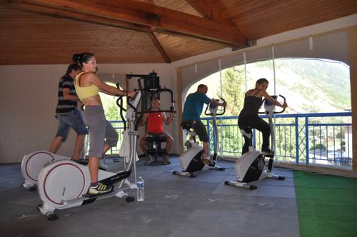 Imagen de la habitación del Hotel Le Rabuons. Foto 2