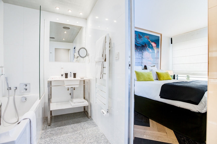 Imagen de la habitación del Hotel Le Rayz Vendôme. Foto 7