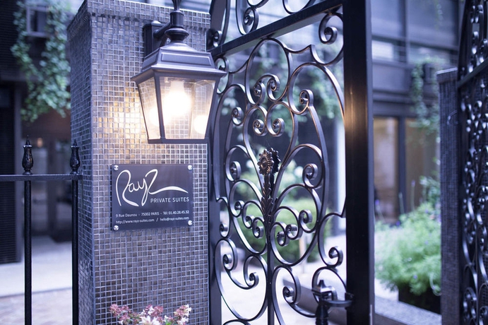 Imagen de los exteriores del Hotel Le Rayz Vendôme. Foto 9