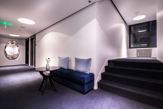 Imagen de los interiores del Hotel Le Rayz Vendôme. Foto 16